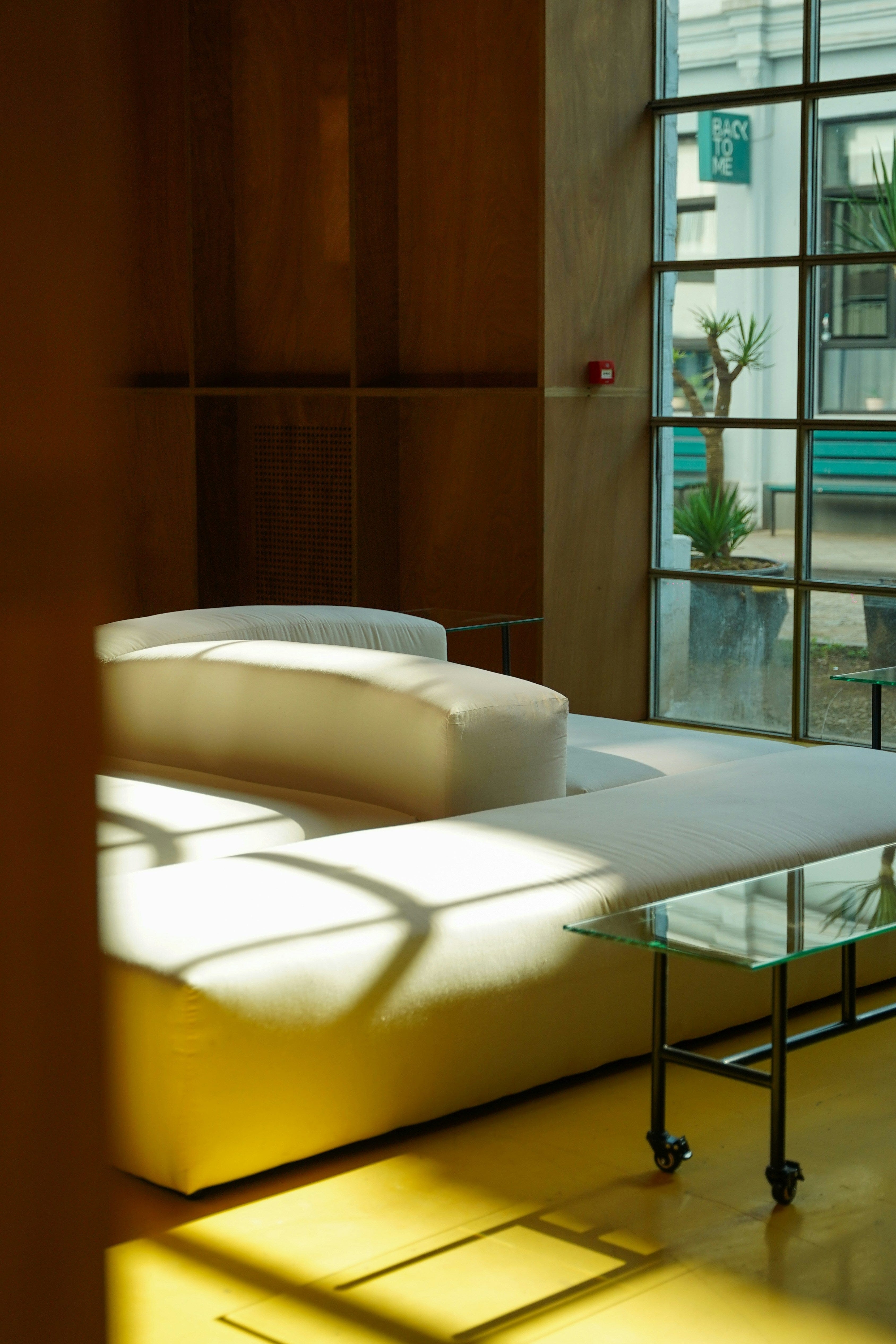 Canapes_blancs-_Kanapea